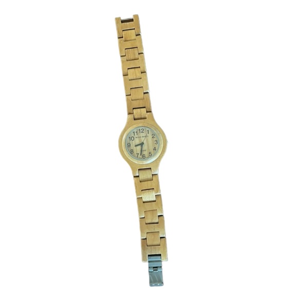 Tense unisex wood watch, light sustainable wood, 7.5 inches, made in Canada - Picture 4 of 13